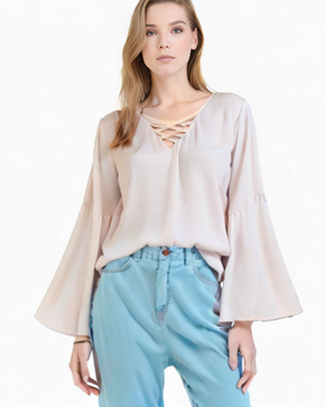 Belle & Sky NWT Women’s Pink Bell Sleeve Blouse Size L